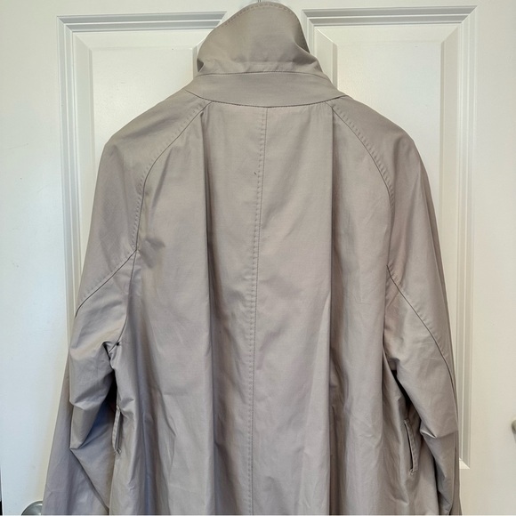 NWT Max Mara Cube Trench Coat Size: US8 Large Spring/Fall / Winter Beige - Picture 14 of 14
